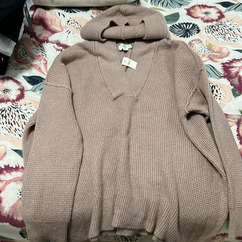 Aerie sweater